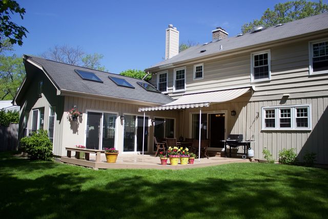 90 Linden Avenue, Glencoe, IL 60022