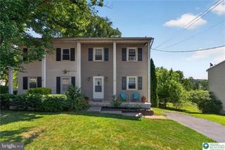 479 S 9TH ST, Akron, PA 17501