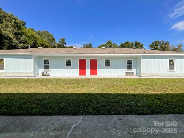 401 Orchard Street, Wadesboro, NC 28170