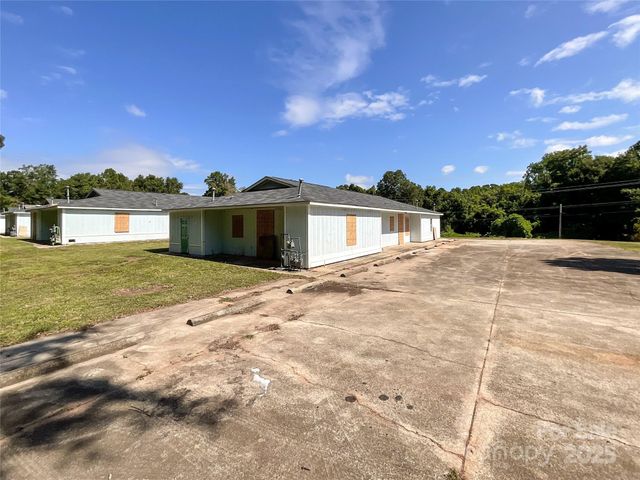 401 Orchard Street, Wadesboro, NC 28170