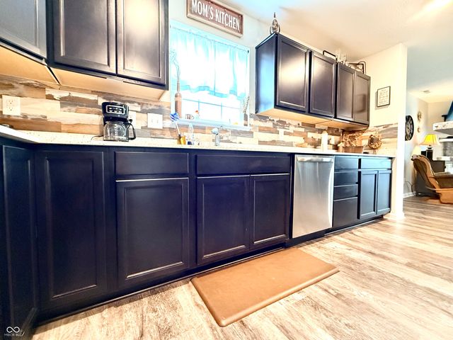 789 Jefferson Park Drive, Pittsboro, IN 46167