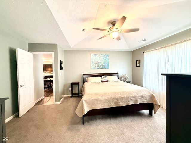 789 Jefferson Park Drive, Pittsboro, IN 46167