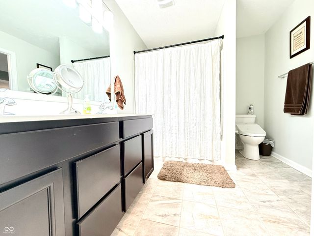 789 Jefferson Park Drive, Pittsboro, IN 46167