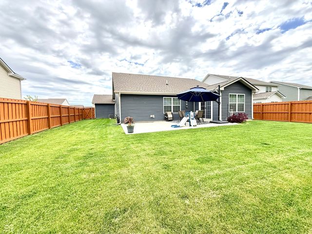 789 Jefferson Park Drive, Pittsboro, IN 46167