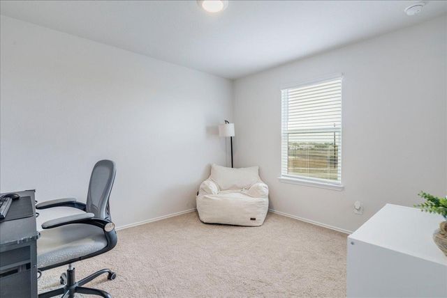 125 Frogmore LOOP, Uhland, TX 78640