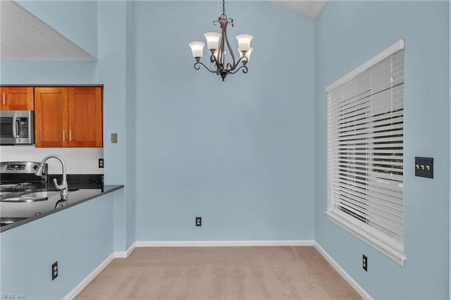 191 Nantucket PL, Newport News, VA 23606