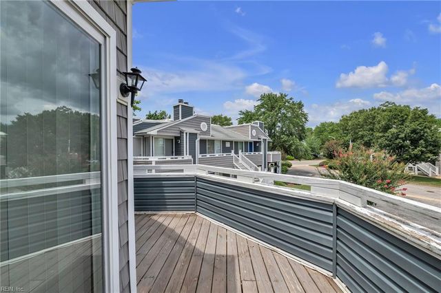 191 Nantucket PL, Newport News, VA 23606