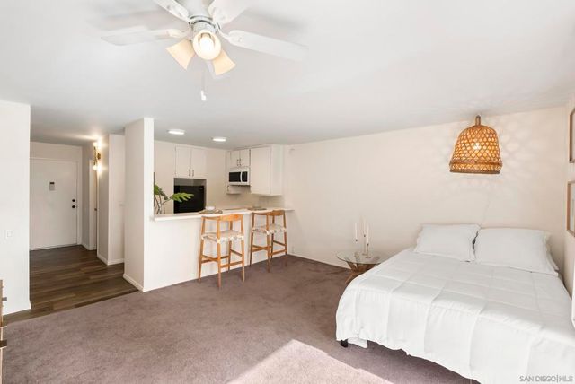 1885 Diamond St 2-222, San Diego, CA 92109