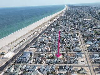 25 O Street, Seaside Park, NJ 08752