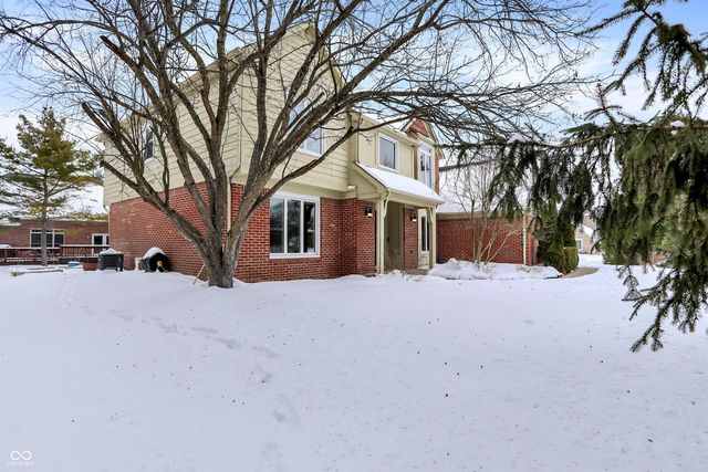 1490 Warwick Court, Carmel, IN 46033