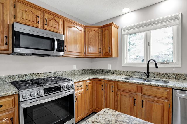 1490 Warwick Court, Carmel, IN 46033