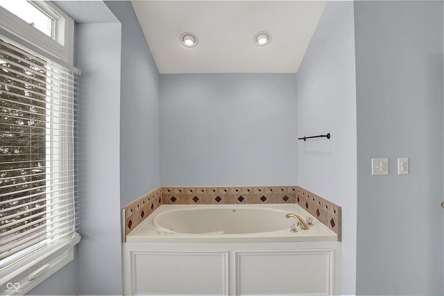 1490 Warwick Court, Carmel, IN 46033