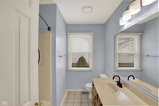 1490 Warwick Court, Carmel, IN 46033