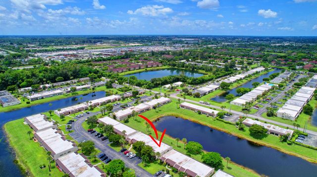 219 Lake Meryl Drive, West Palm Beach, FL 33411
