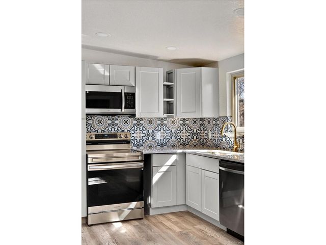 635 W Prospect Rd, Fort Collins, CO 80526