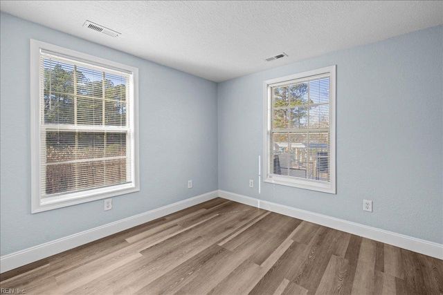 126 Ridge RD, Poquoson, VA 23662