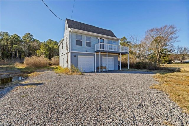 126 Ridge RD, Poquoson, VA 23662