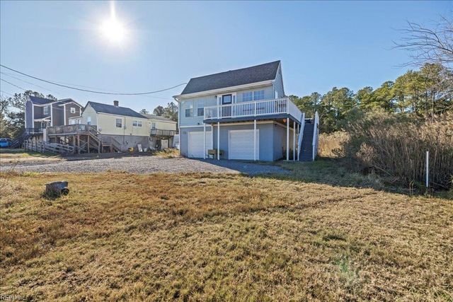 126 Ridge RD, Poquoson, VA 23662