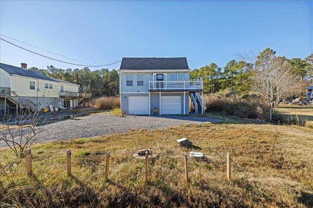 126 Ridge RD, Poquoson, VA 23662