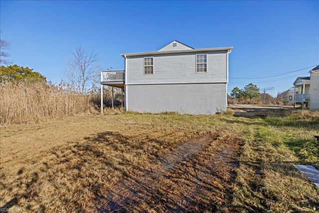 126 Ridge RD, Poquoson, VA 23662