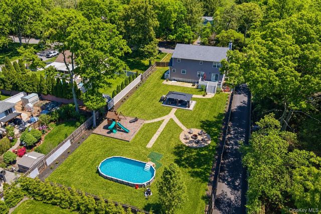 82 Blydenburgh Road, Centereach, NY 11720