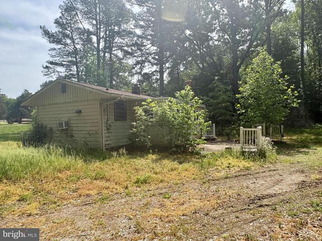 17194 NEW BALTIMORE RD, Milford, VA 22514