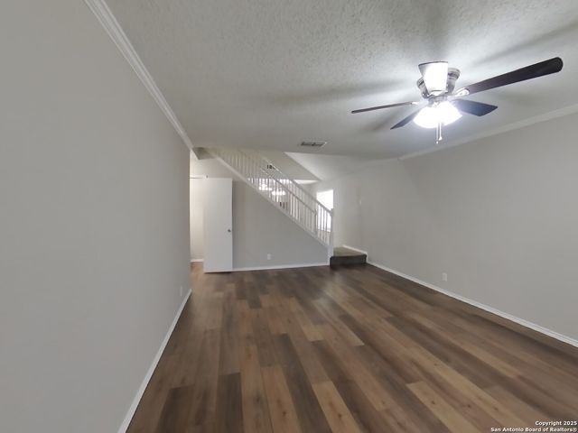 9918 Autumn Arch, Converse, TX 78109