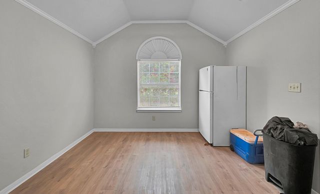 2618 S 2nd Street, Waco, TX 76706