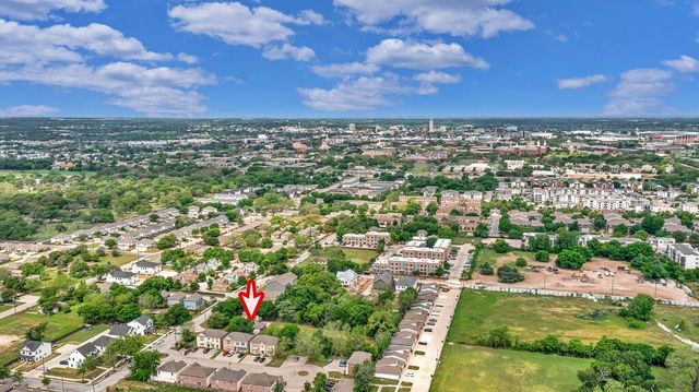 2618 S 2nd Street, Waco, TX 76706