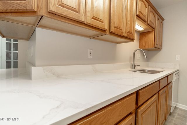 6416 Madison Cove Court, 18, Sylvania, OH 43560