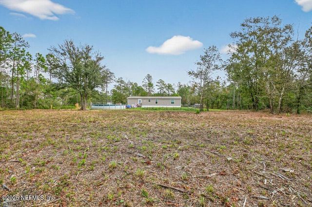 10545 BAYLOR Avenue, Hastings, FL 32145