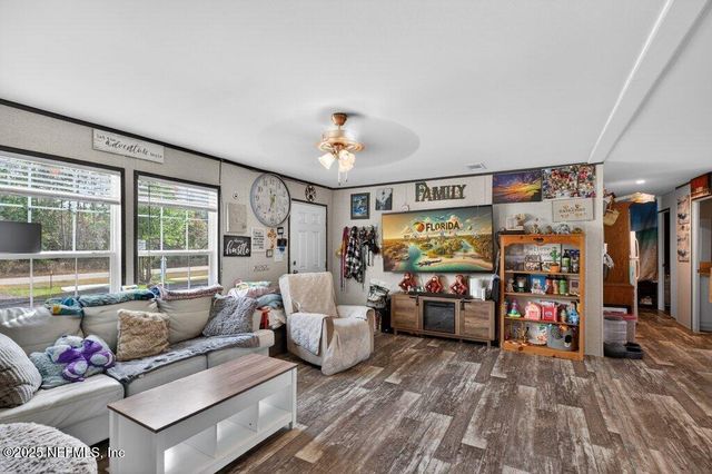 10545 BAYLOR Avenue, Hastings, FL 32145