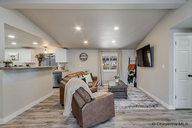 913 E PROSSER RD, Cheyenne, WY 82007