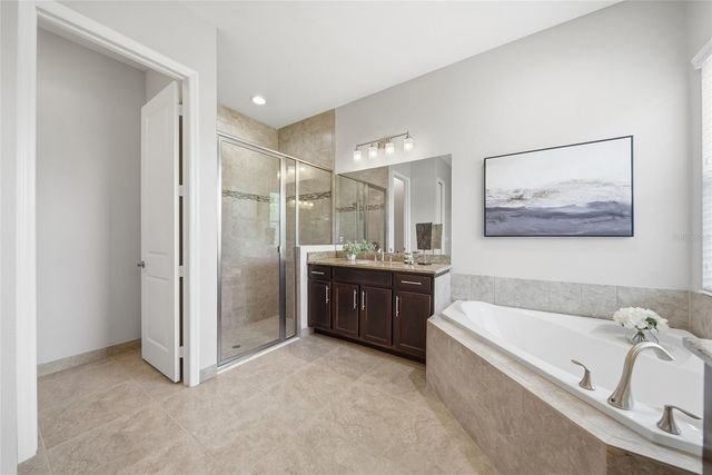 30567 CHESAPEAKE BAY DRIVE, Wesley Chapel, FL 33543