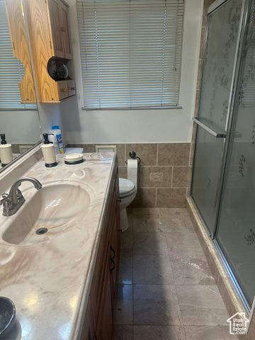 373 E 10450 S, Sandy, UT 84070