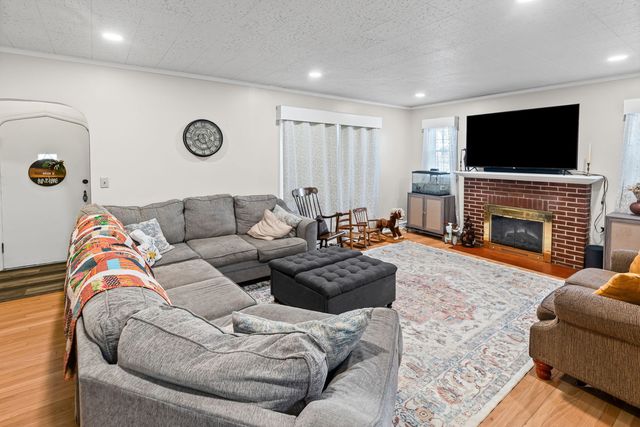 710 Pavey Avenue, Mt Vernon, IL 62864