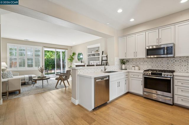 256 Abigail Cir, Danville, CA 94506