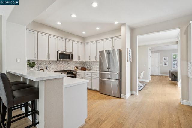 256 Abigail Cir, Danville, CA 94506