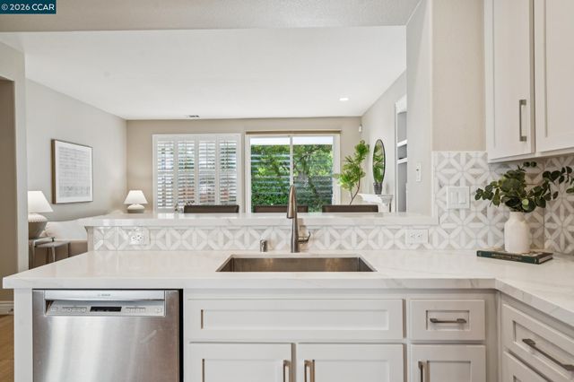 256 Abigail Cir, Danville, CA 94506