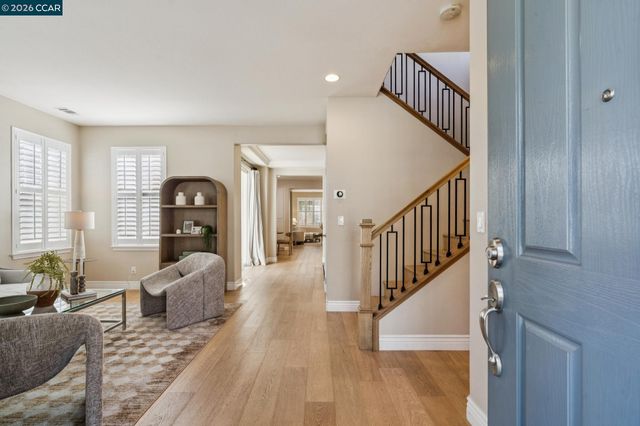 256 Abigail Cir, Danville, CA 94506