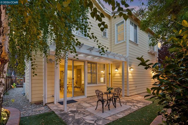 256 Abigail Cir, Danville, CA 94506
