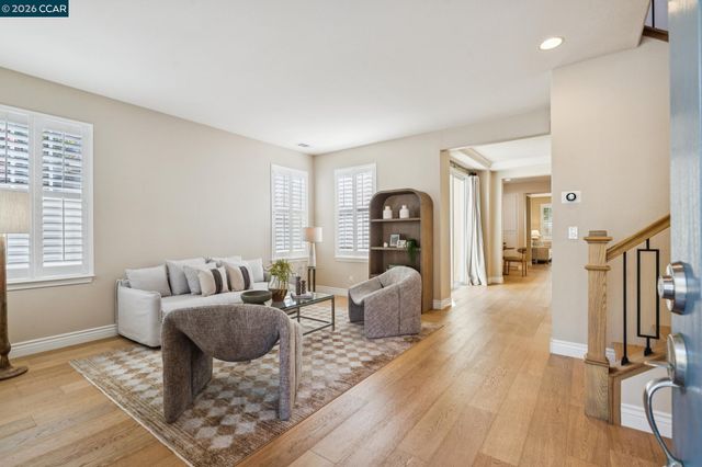 256 Abigail Cir, Danville, CA 94506
