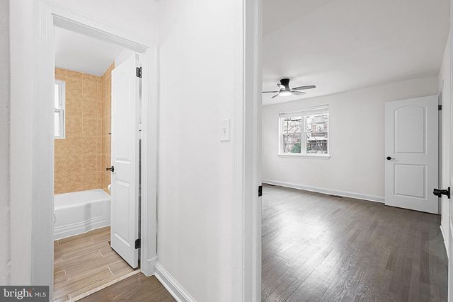 525 OAKWOOD ST SE, Washington, DC 20032