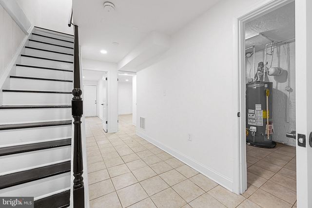 525 OAKWOOD ST SE, Washington, DC 20032