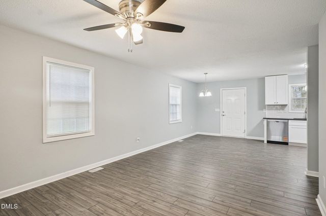 728 Ben Court, Graham, NC 27253