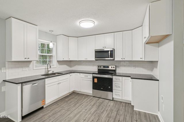 728 Ben Court, Graham, NC 27253