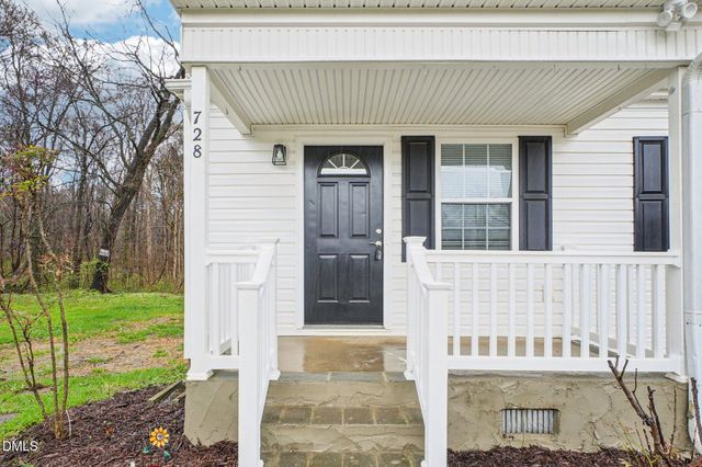 728 Ben Court, Graham, NC 27253