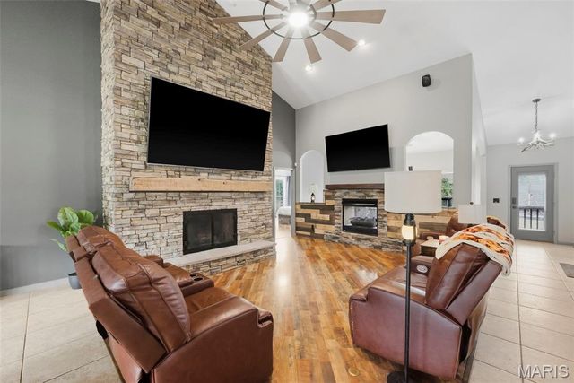 1 Priority Drive N, Wentzville, MO 63385