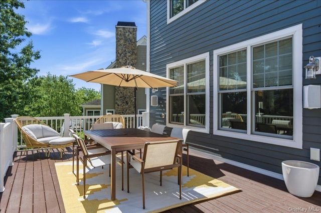 17 Riverton Drive, Nyack, NY 10960