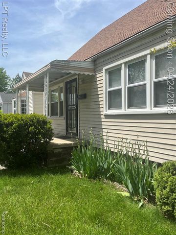 25556 Elsinore, Redford, MI 48239